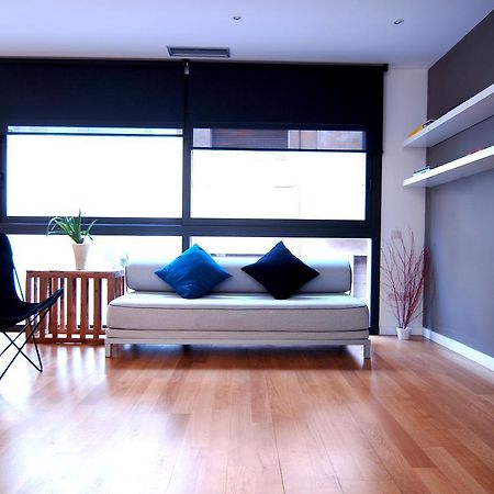 Appartement Rentbcn Gracia Deluxe à Barcelone Extérieur photo