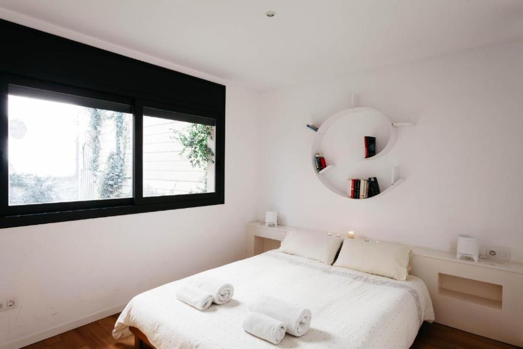 Appartement Rentbcn Gracia Deluxe à Barcelone Extérieur photo