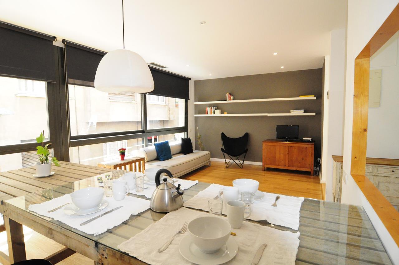 Appartement Rentbcn Gracia Deluxe à Barcelone Extérieur photo