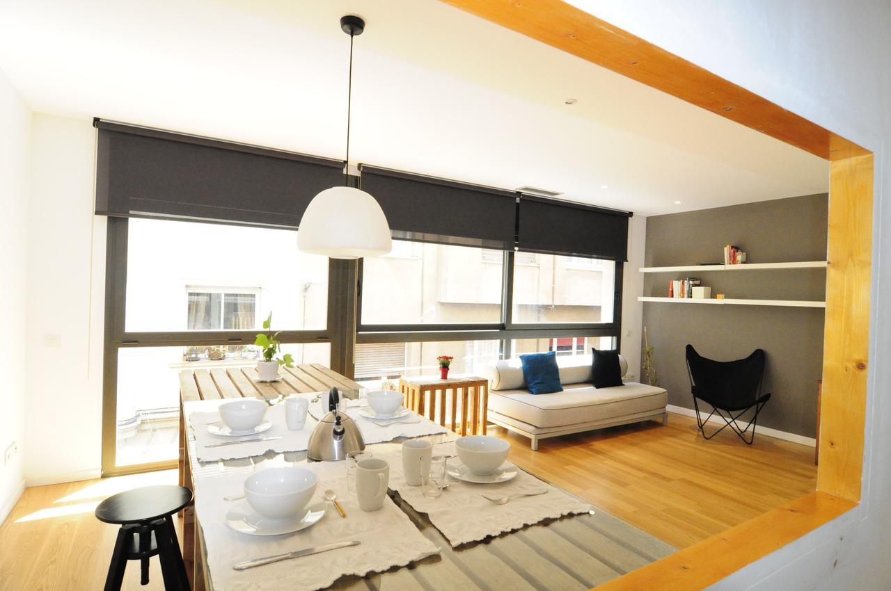 Appartement Rentbcn Gracia Deluxe à Barcelone Extérieur photo